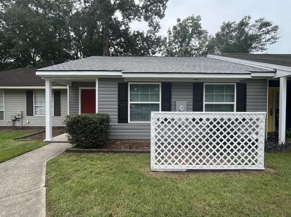 323 Somerset Dr, Warner Robins, GA 31088