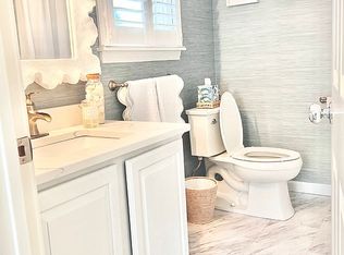 12 Emery Rd, Warren, RI 02885