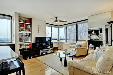 Rented by City Connections Realty