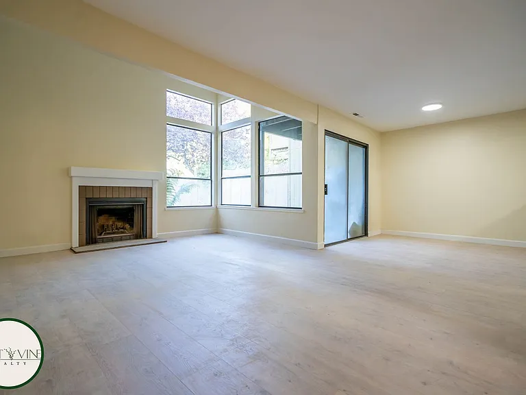 2705 Subec Ln — Photo 1