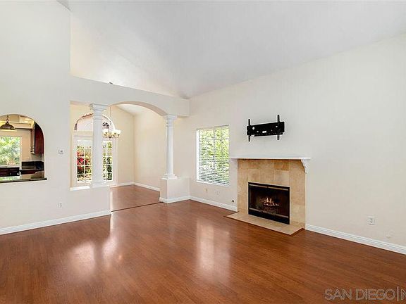4th image of 1912 Palermo Ct