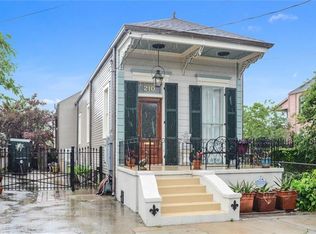210 Pelican Ave, New Orleans, LA 70114