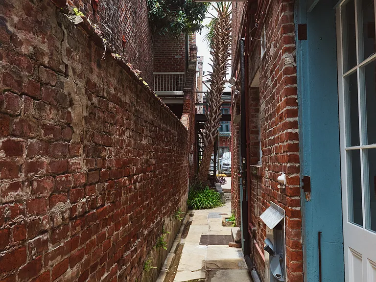 727 Saint Ann St #C — Photo 11