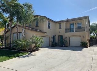 7987 Hazelnut Dr, Corona, CA 92880
