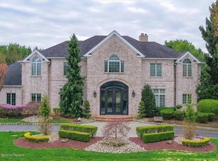 35 Blue Hills Dr, Holmdel, NJ 07733