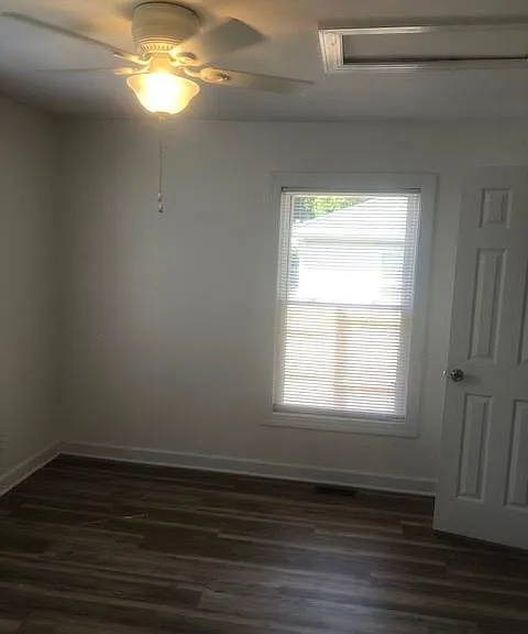 136 Saint Mary Ave NW — Photo 10