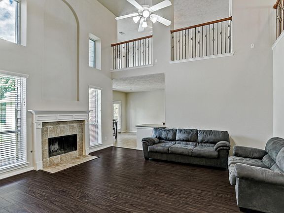 2nd image of 2181 Brittany Colony Dr