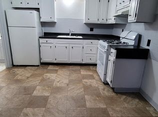 750 Halsted Rd APT 7, Rockford, IL 61103