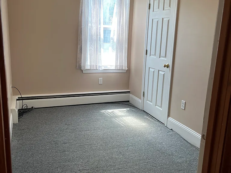 10 Sayles St #1 — Photo 2