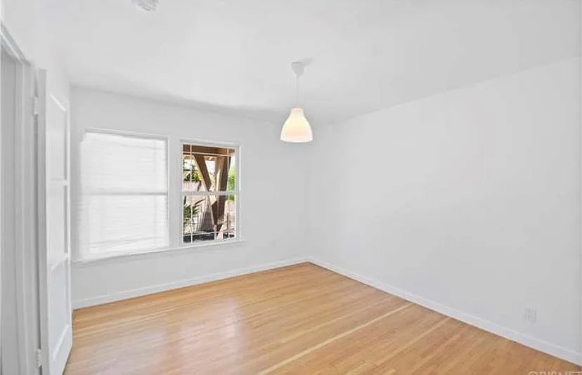 6020 Coldwater Canyon Ave — Photo 2