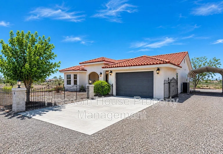 2250 S Ambush St — Photo 1