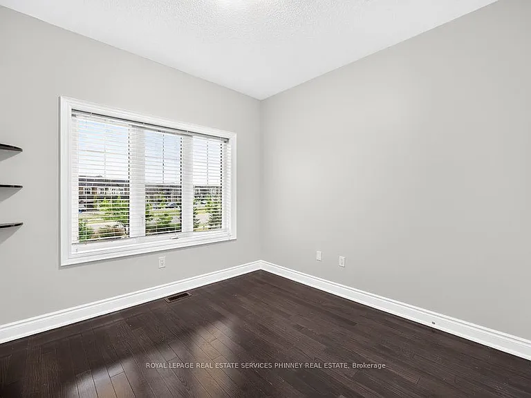 222 Moody Dr — Photo 27