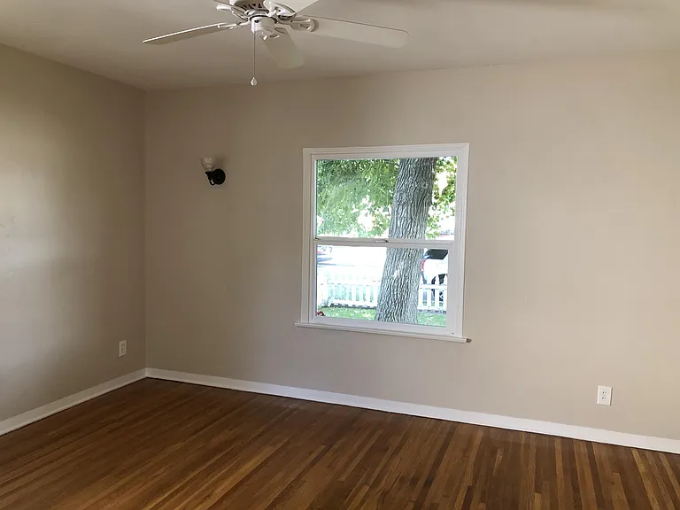 1134 E Whiting Ave — Photo 41