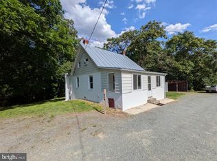 219 Skyview Ln, Aroda, VA 22709
