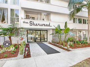 8430 De Longpre, West Hollywood, CA 90069