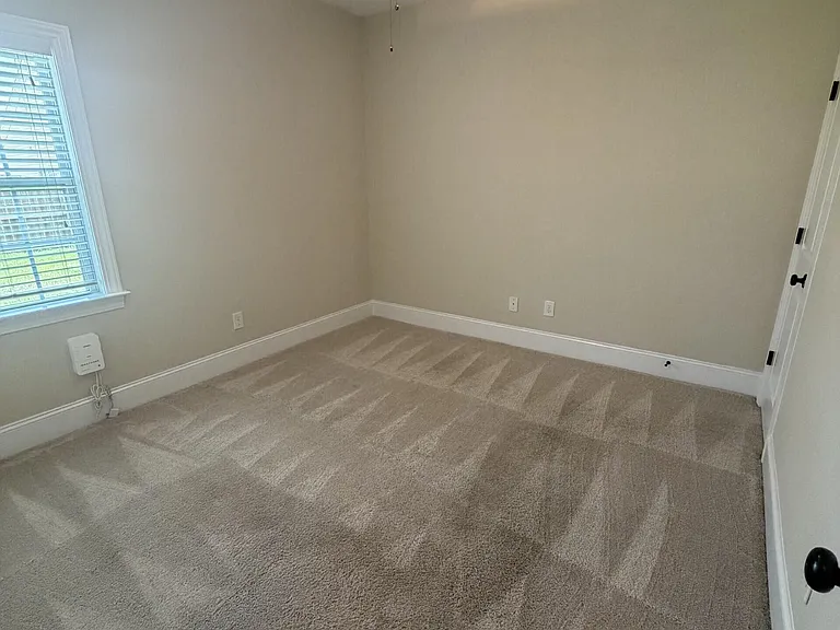 3504 Ellsworth Dr #B — Photo 8