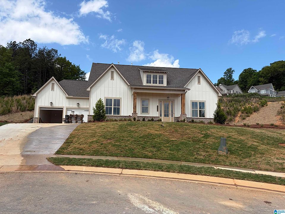 1st image of 1156 Oak Blvd