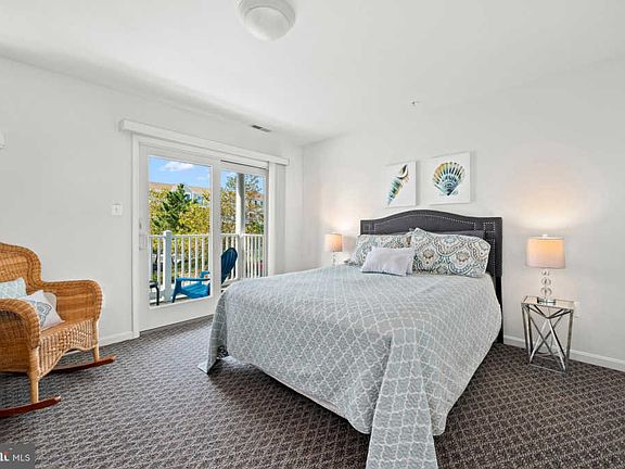 4th image of 29082 Beach Cove Square #D4