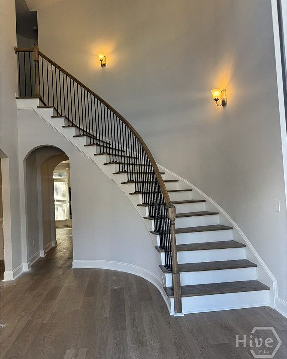 2nd image of 112 Concord Drive