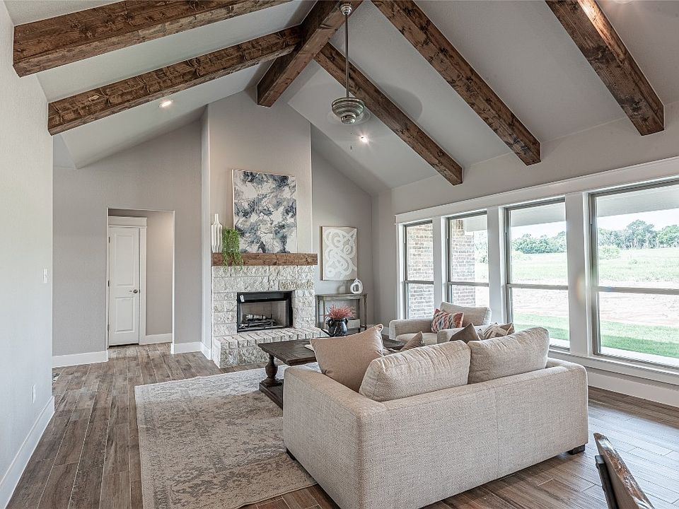 1st image of 4017 Crick Ct