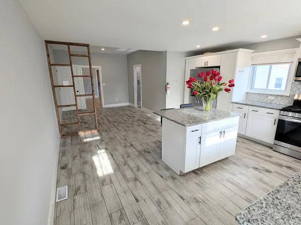 1744 Kings Hwy, Swedesboro, NJ 08085