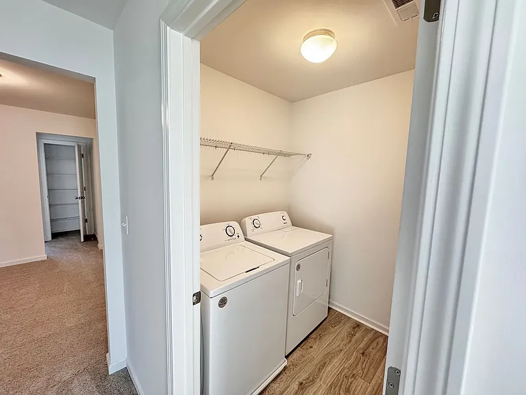 206 Grant St — Photo 14