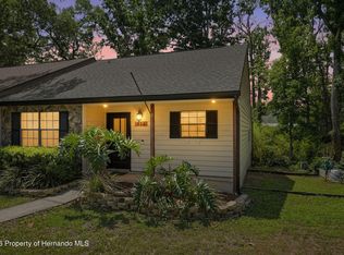 913 Candlebrook Ln, Brooksville, FL 34601