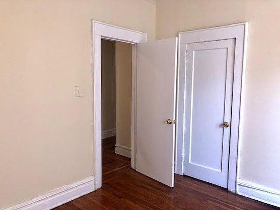5th image of 182 N Arlington Ave APT 16