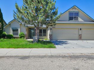 4227 N Rhodes Ave, Meridian, ID 83646