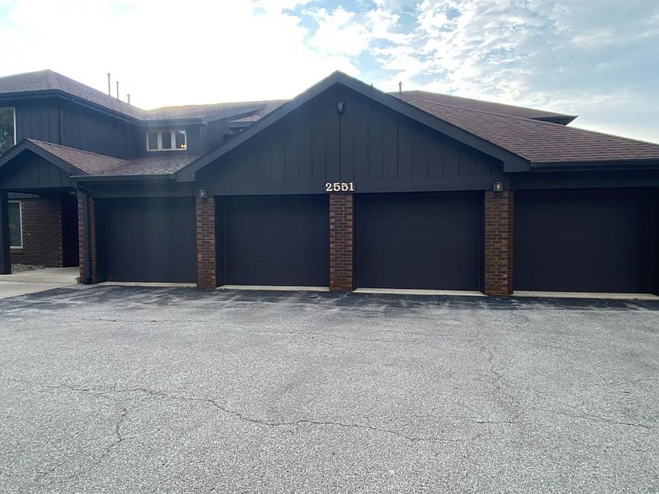 1st image of 2551 N Lakeshore Dr