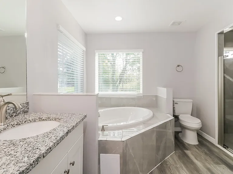 5468 Chestnut Ridge Rd — Photo 10