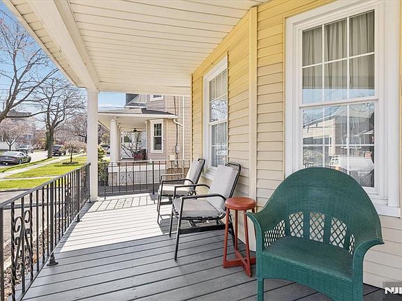 2nd image of 191 Donaldson Ave