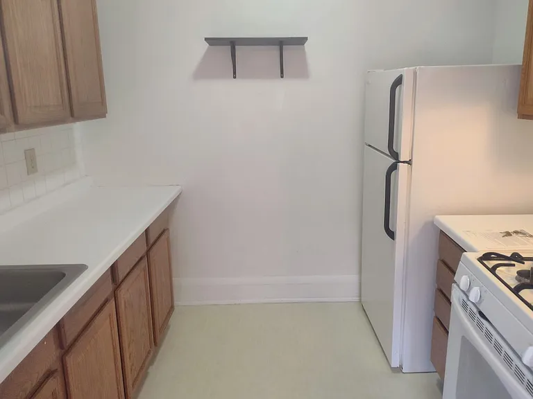 The Riviera Apartments — Photo 22