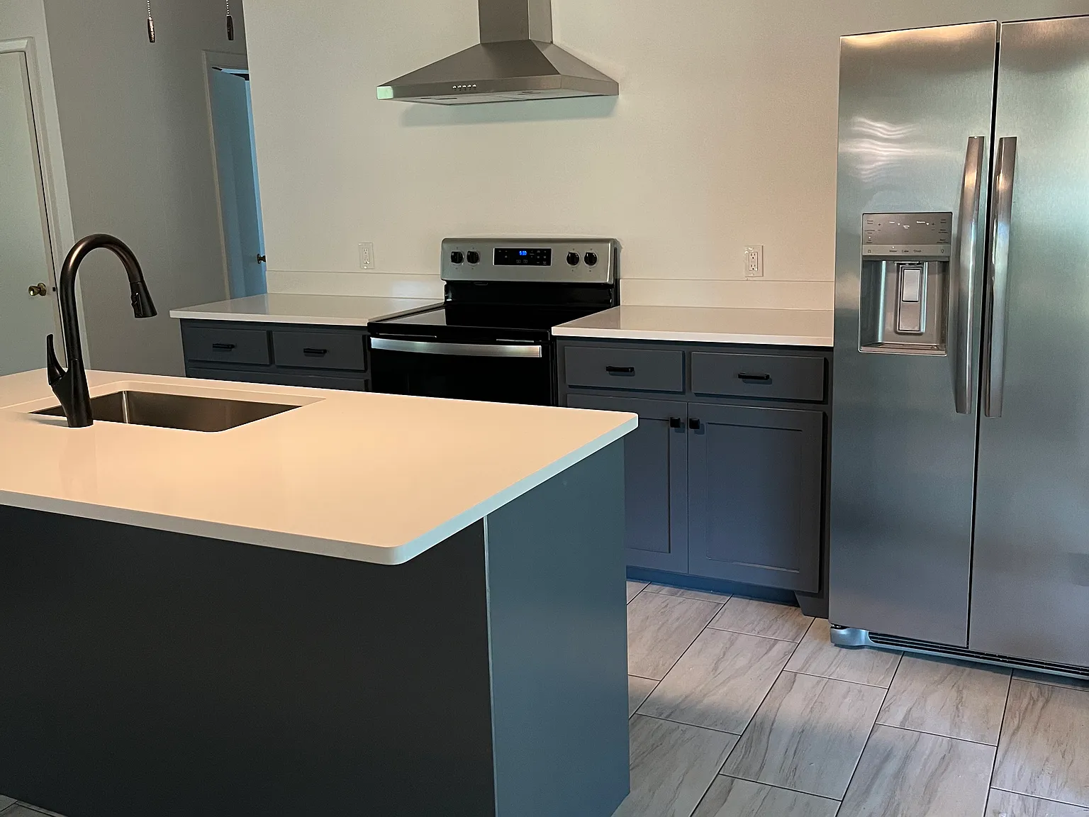 165 Rockport Ln — Photo 1