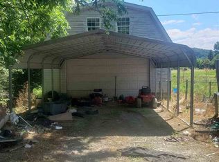 695 Hale Brook Rd, Newport, TN 37821