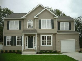 638 Haverford Ave, Maple Shade, NJ 08052