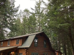 5448 Little Woahink Dr, Florence, OR 97439
