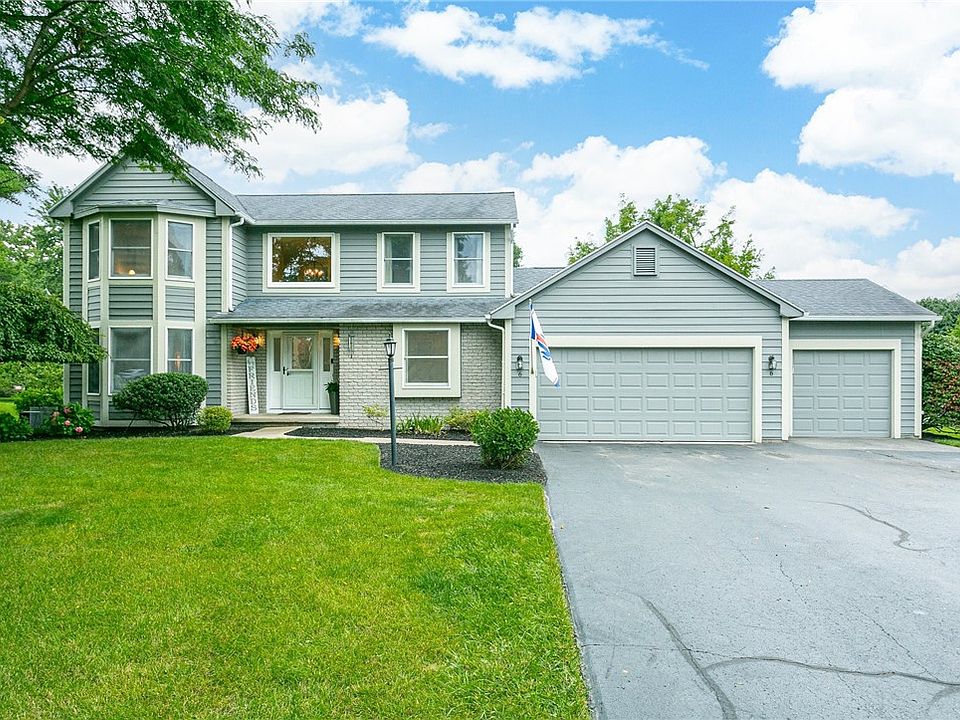 1st image of 6 Dovehill Cir