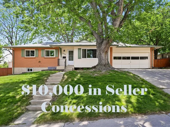 1152 S Vancouver Way, Lakewood, CO 80228