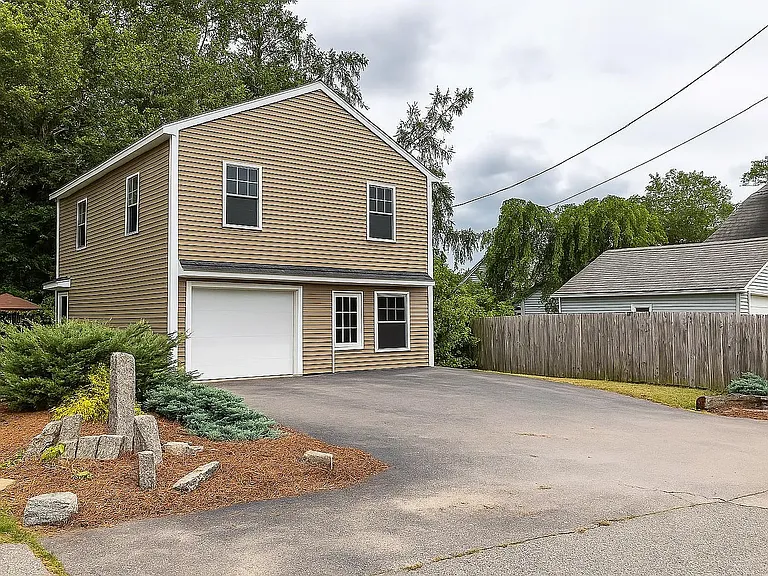 34 Dartmouth St — Photo 1