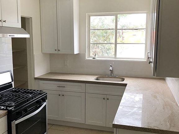 2nd image of 2807 Saint George St #8024045