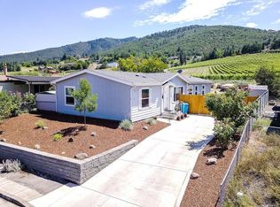 41 Deborah Dr, Talent, OR 97540