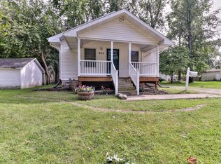 905 W Harvard St, Champaign, IL 61821