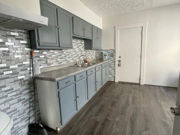 4th image of 8301 Denison Ave Unit B