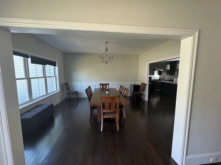 111 Caspian Way — Photo 6