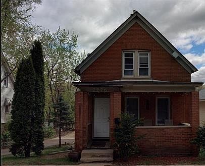 4th image of 2276 7th St W #2