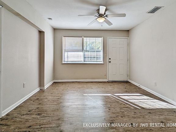 3rd image of 4845 Portsmouth Ave