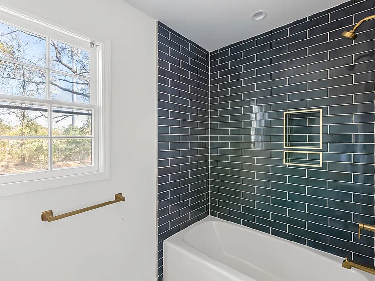 2480 Lantern St — Photo 5