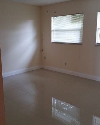 4th image of 1675 Clara Ward Ave