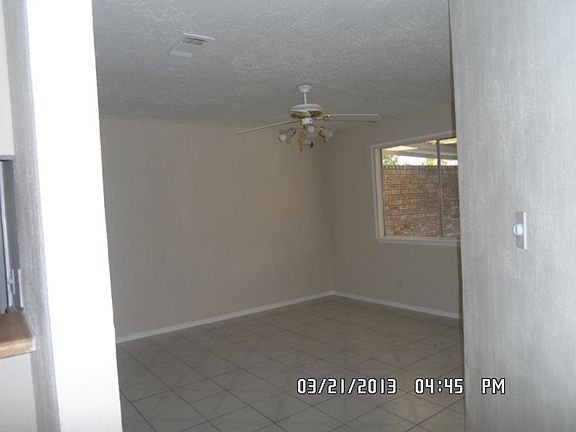 4th image of 16042 Glen Mar Dr